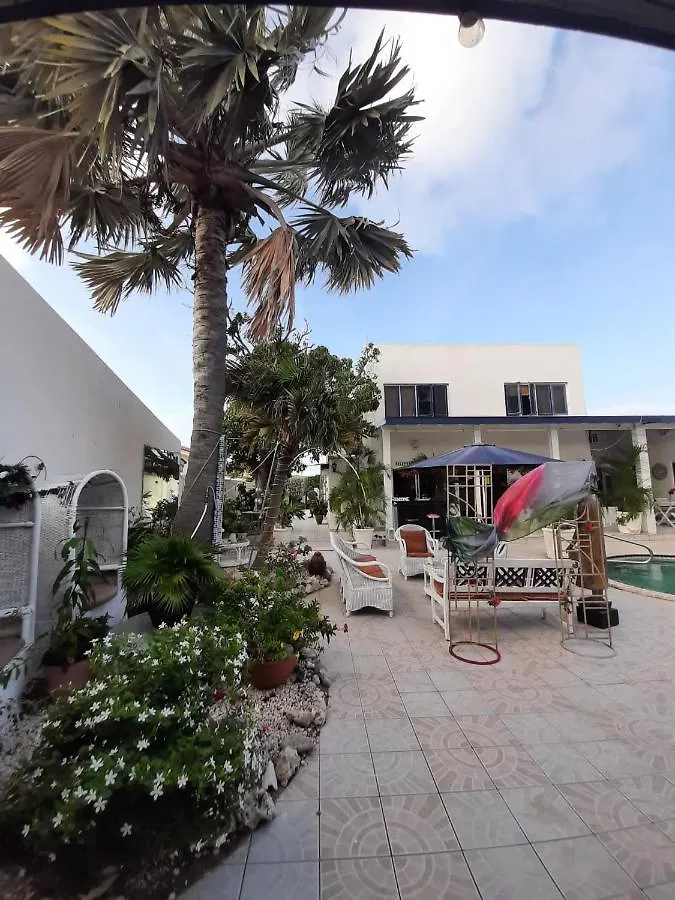 Palmita Hotel Hostel Oranjestad