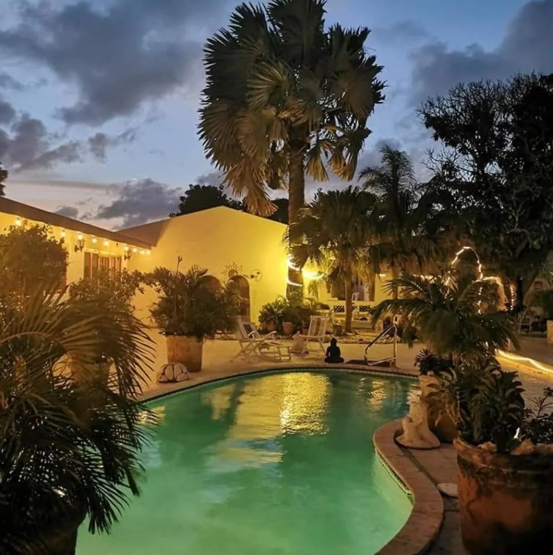 Palmita Hotel Hostel Oranjestad Aruba