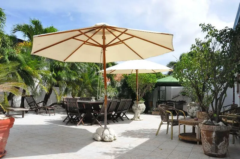 Palmita Hotel Hostel Oranjestad
